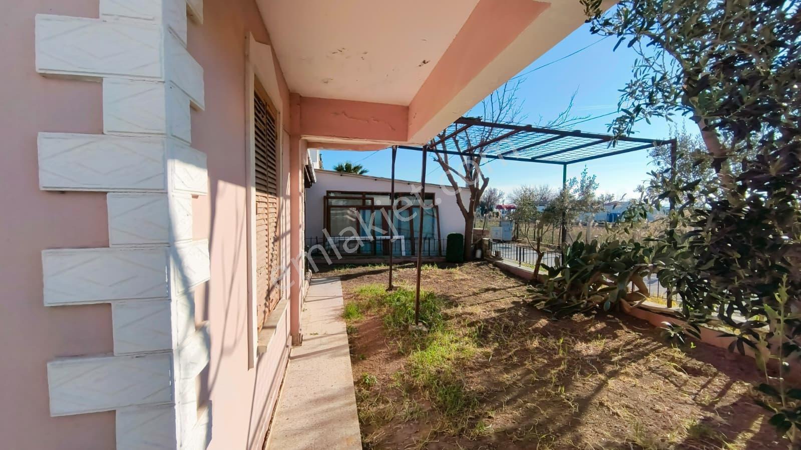 Sarımsaklı Da Denize Sıfır Satılık Villa 3+1 Bahçeli İkiz Villa - Görsel 26