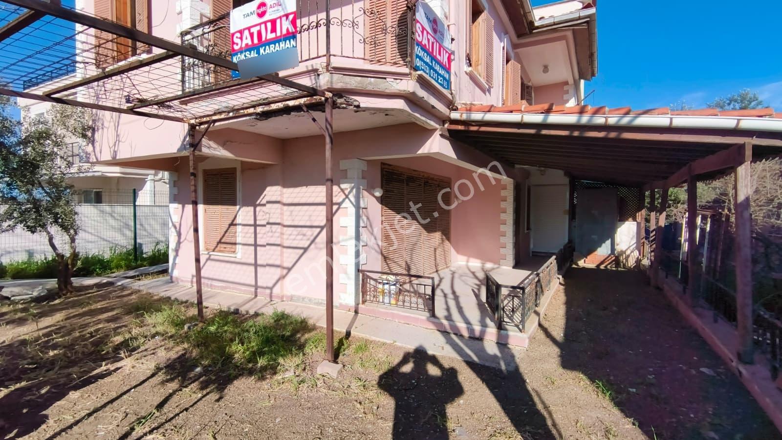Sarımsaklı Da Denize Sıfır Satılık Villa 3+1 Bahçeli İkiz Villa - Görsel 18