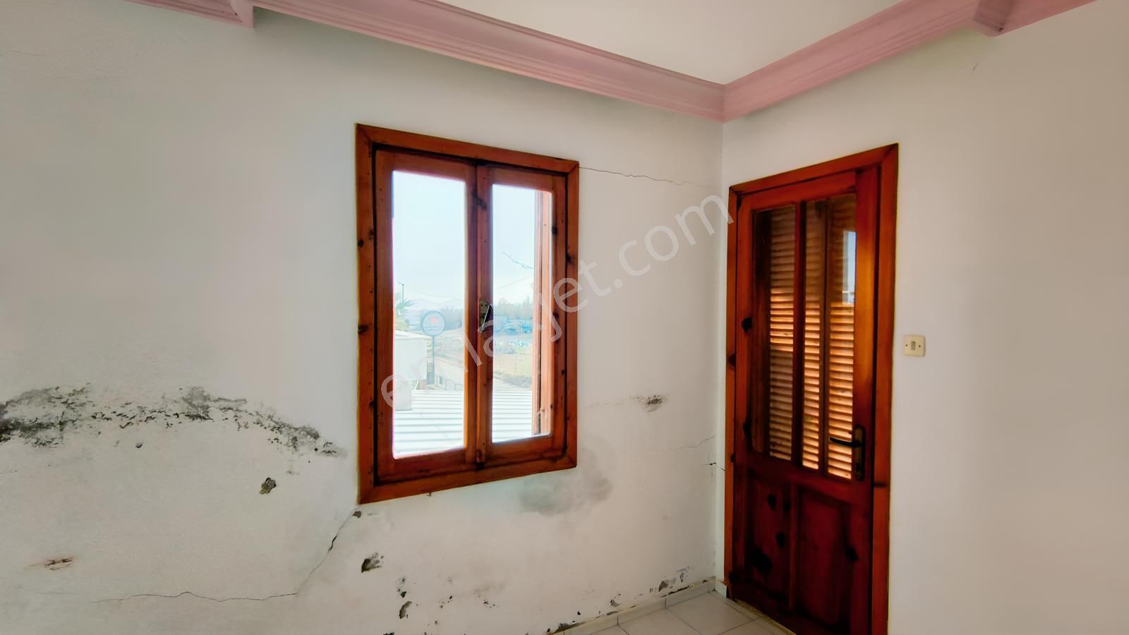 Sarımsaklı Da Denize Sıfır Satılık Villa 3+1 Bahçeli İkiz Villa - Görsel 6