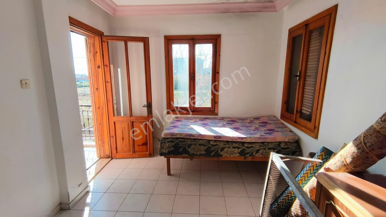 Sarımsaklı Da Denize Sıfır Satılık Villa 3+1 Bahçeli İkiz Villa - Görsel 16