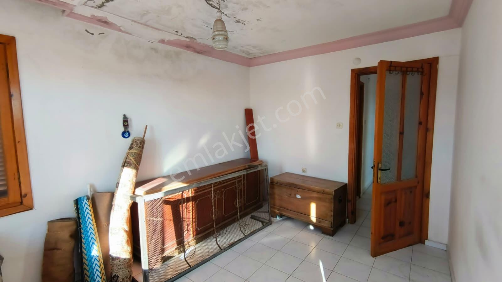 Sarımsaklı Da Denize Sıfır Satılık Villa 3+1 Bahçeli İkiz Villa - Görsel 23