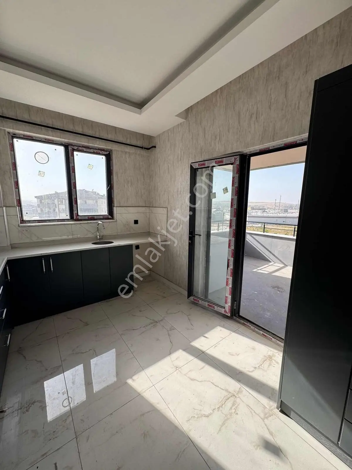 Gaziler Mah. Yeni Hastane Projesi Yanı Satılık Sıfır 2+1 Dare - Görsel 9
