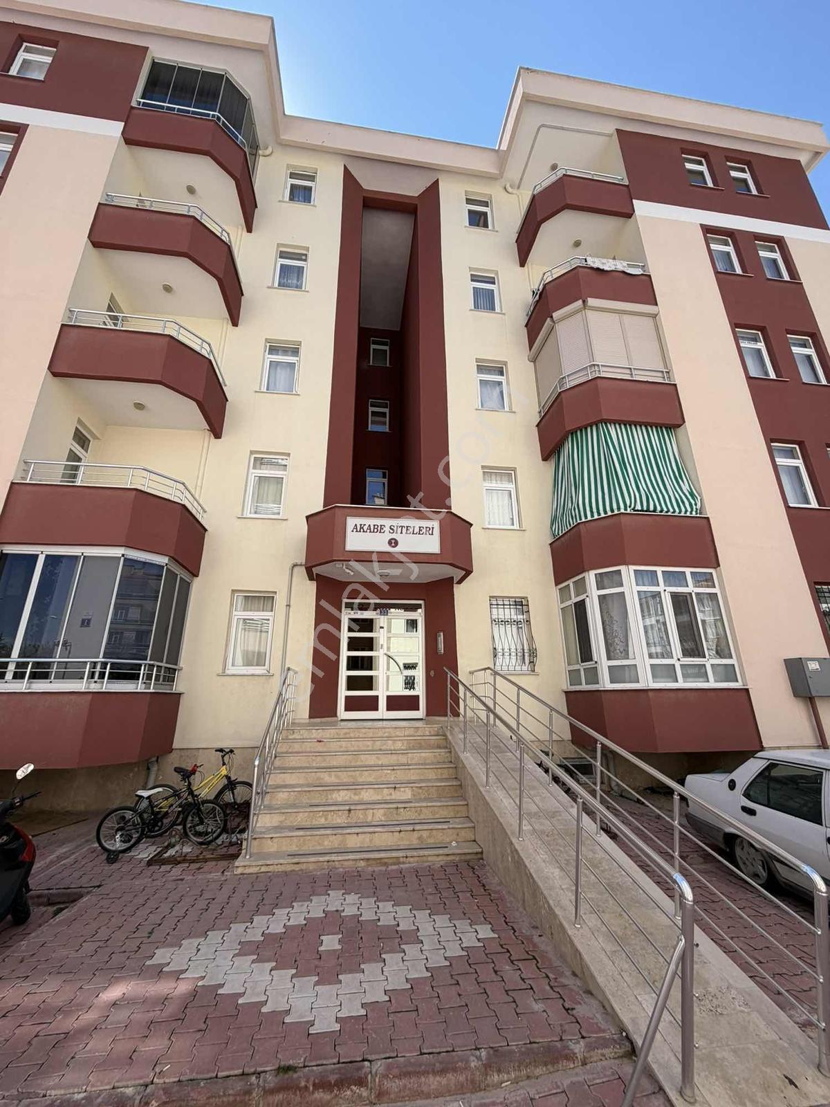 Akabe Sitelerinde Kiralık Daire - Görsel 15