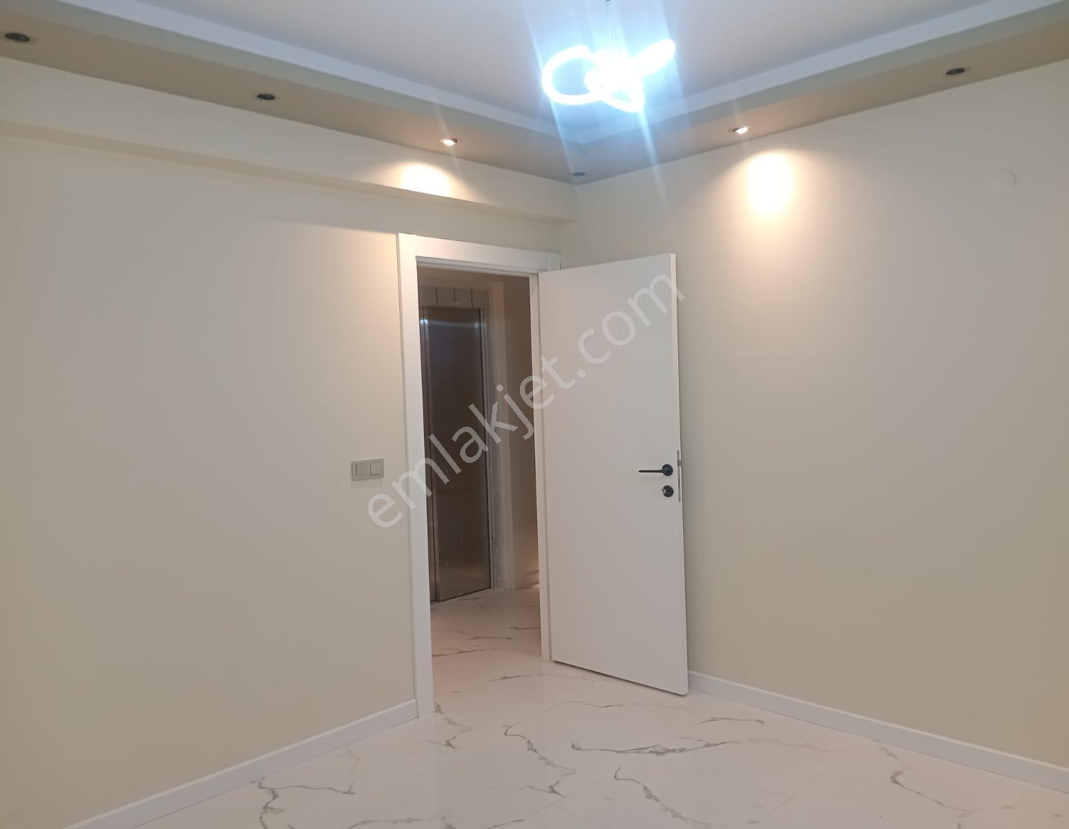 Foça Bağarasında 510 M² Arsa İçinde 4+1 Tam Müstakil Villa - Görsel 29