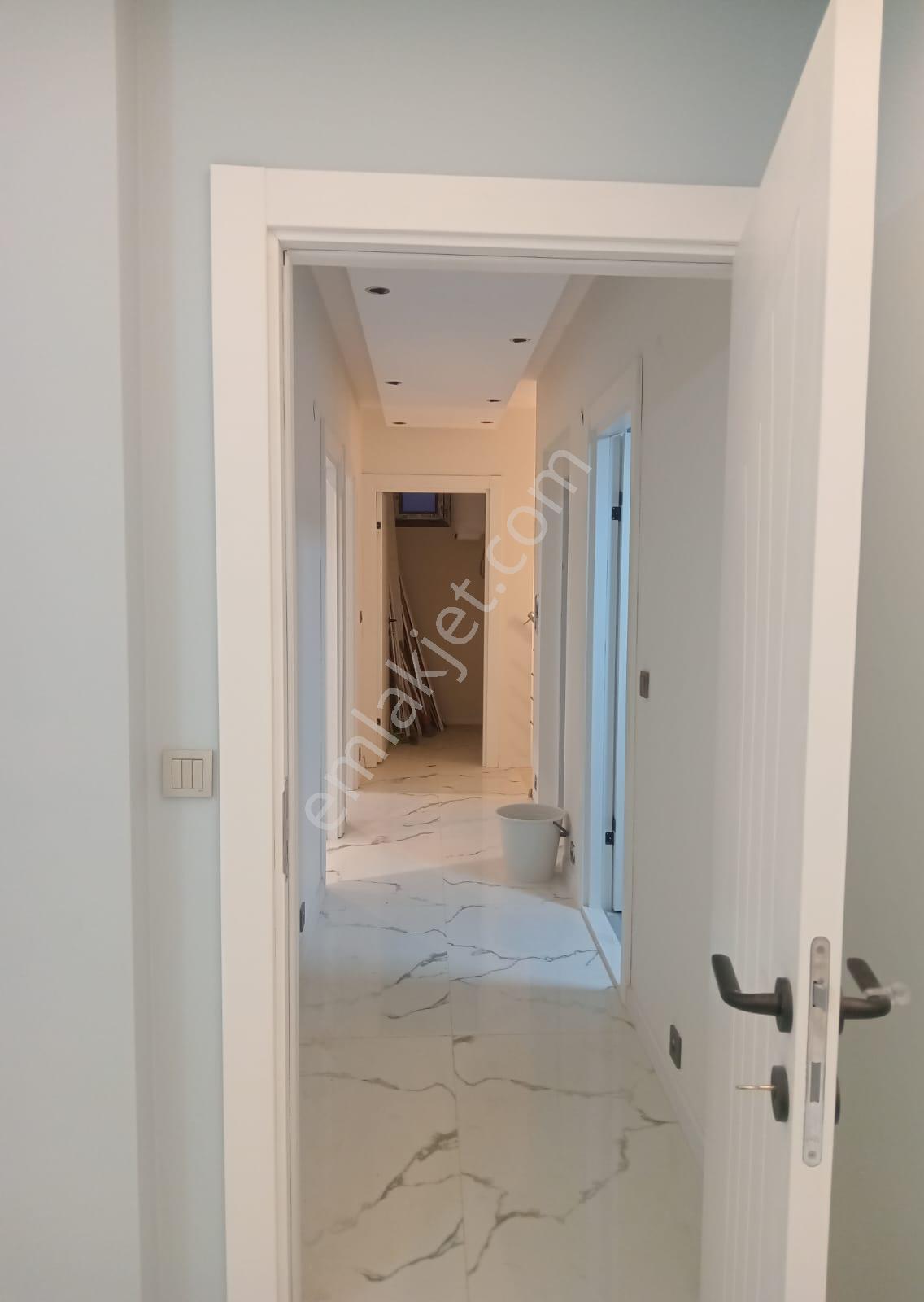 Foça Bağarasında 510 M² Arsa İçinde 4+1 Tam Müstakil Villa - Görsel 45