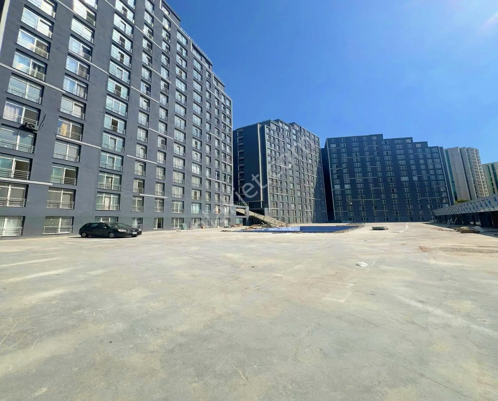 Haramidere Metrobüsüne Yakın Site İçinde Havuzlu Otoparklı Daire - Görsel 22