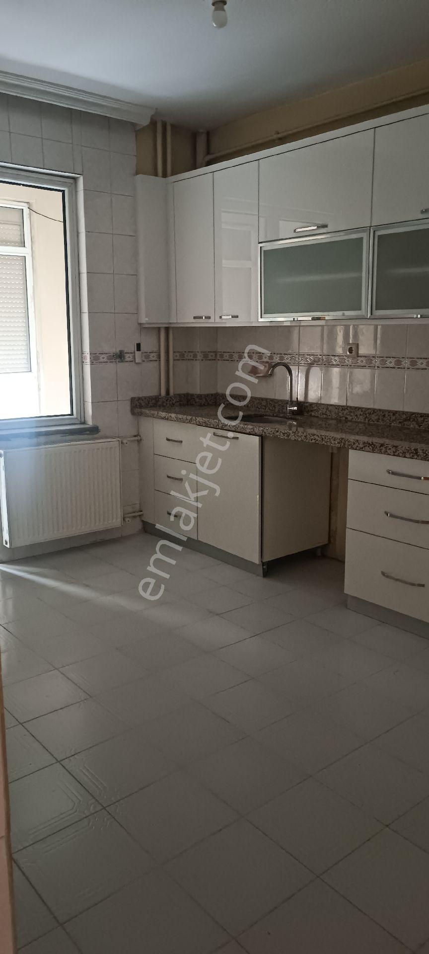 Güven Emlak Güvencesile Kiralık 3+1daire