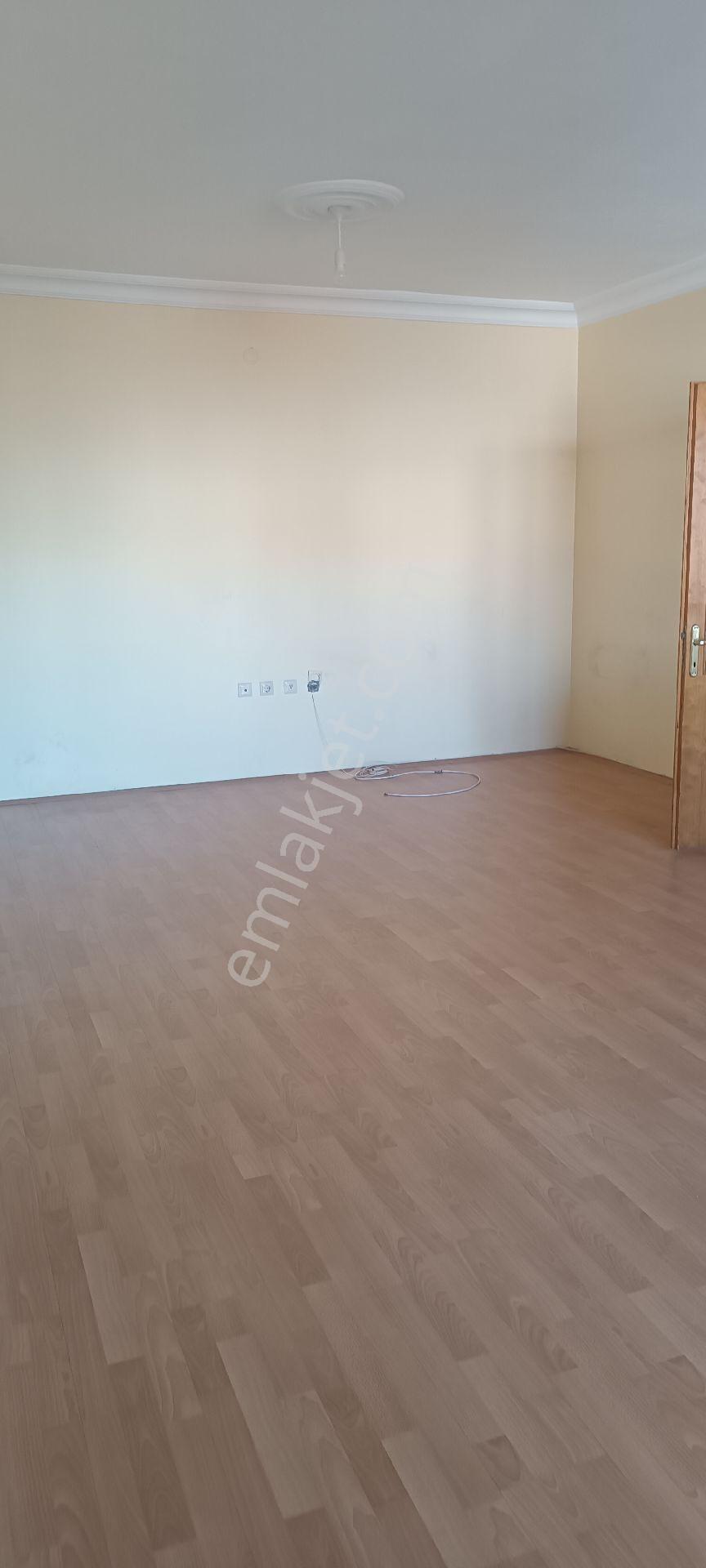 Güven Emlak Güvencesile Kiralık 3+1daire - Görsel 15