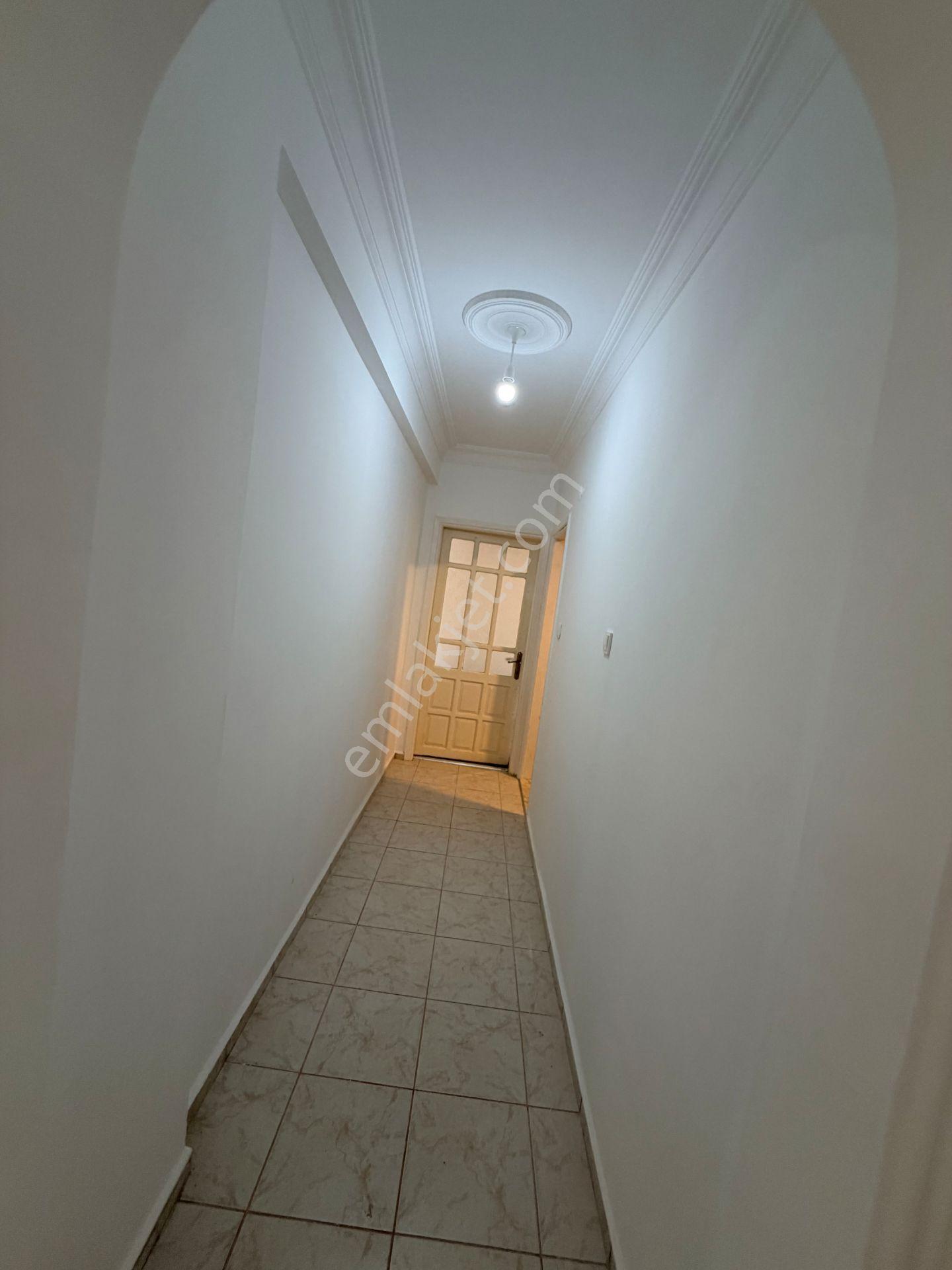 Emlakparktan Saray Mahallesi Hal Kavşağında Düzayak Kiralık 4+1 - Görsel 33