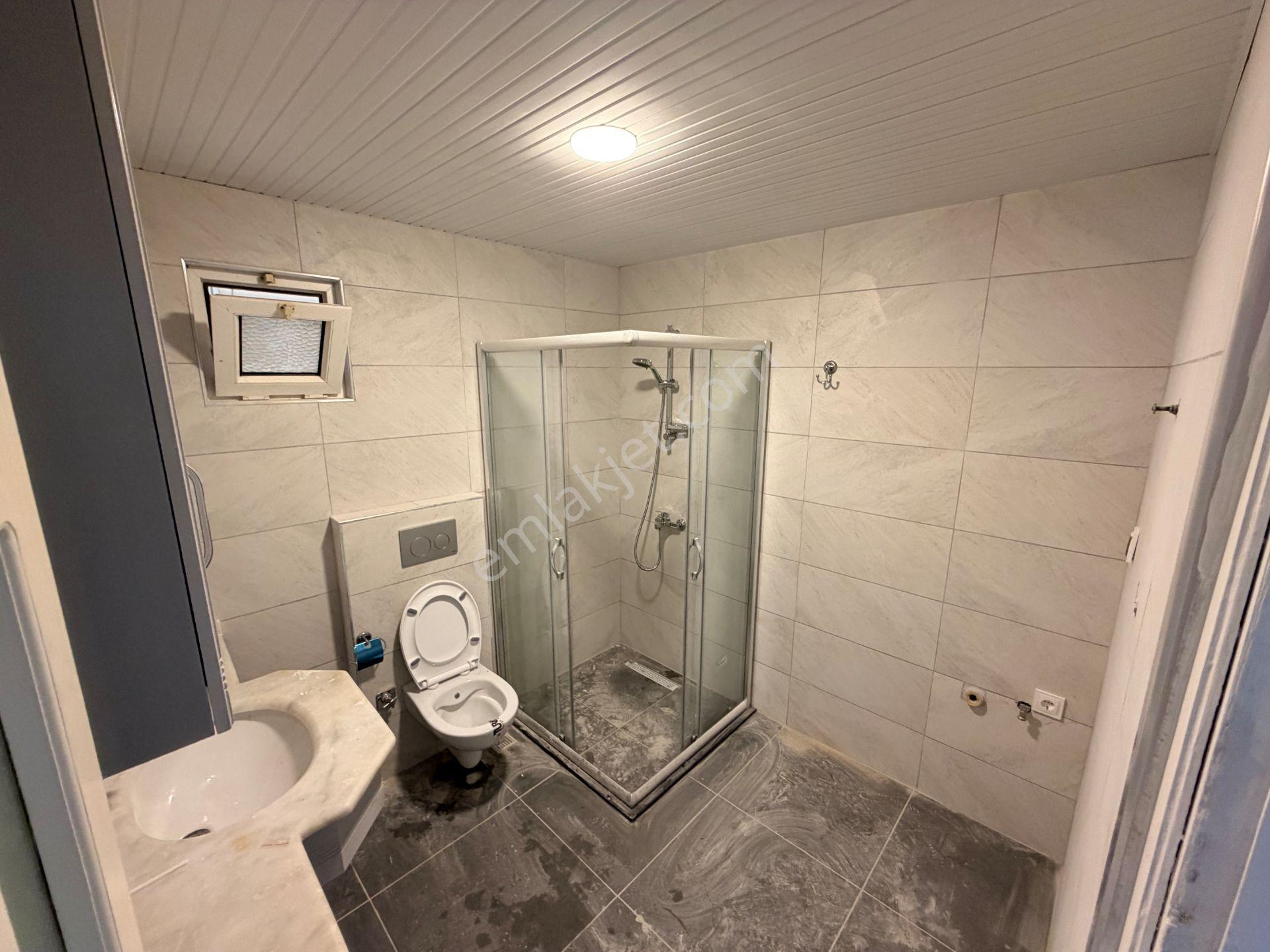 Emlakparktan Saray Mahallesi Hal Kavşağında Düzayak Kiralık 4+1 - Görsel 34