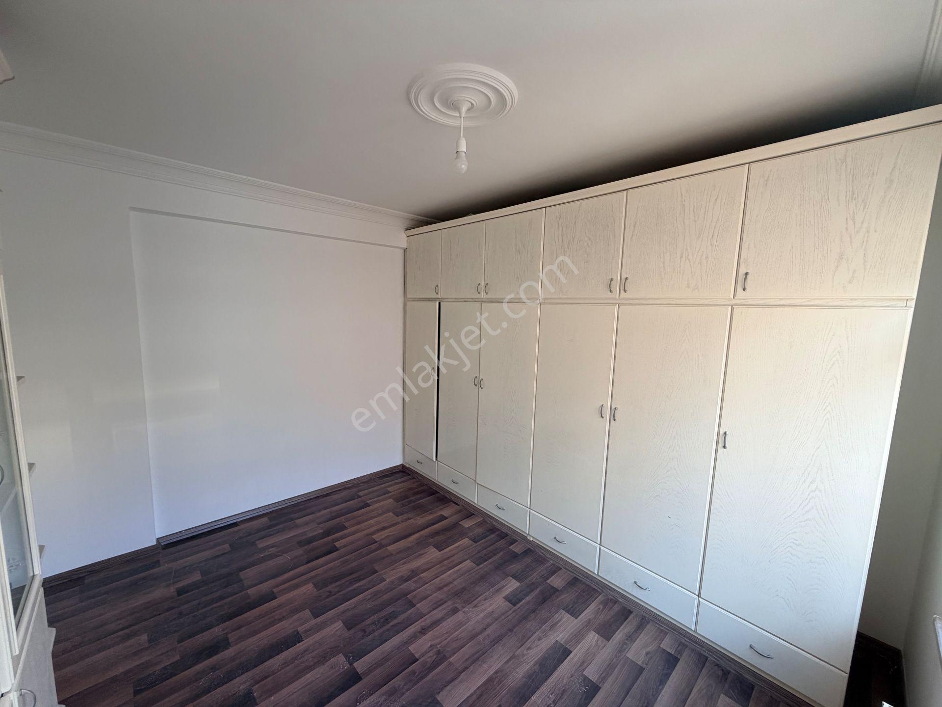 Emlakparktan Saray Mahallesi Hal Kavşağında Düzayak Kiralık 4+1 - Görsel 32