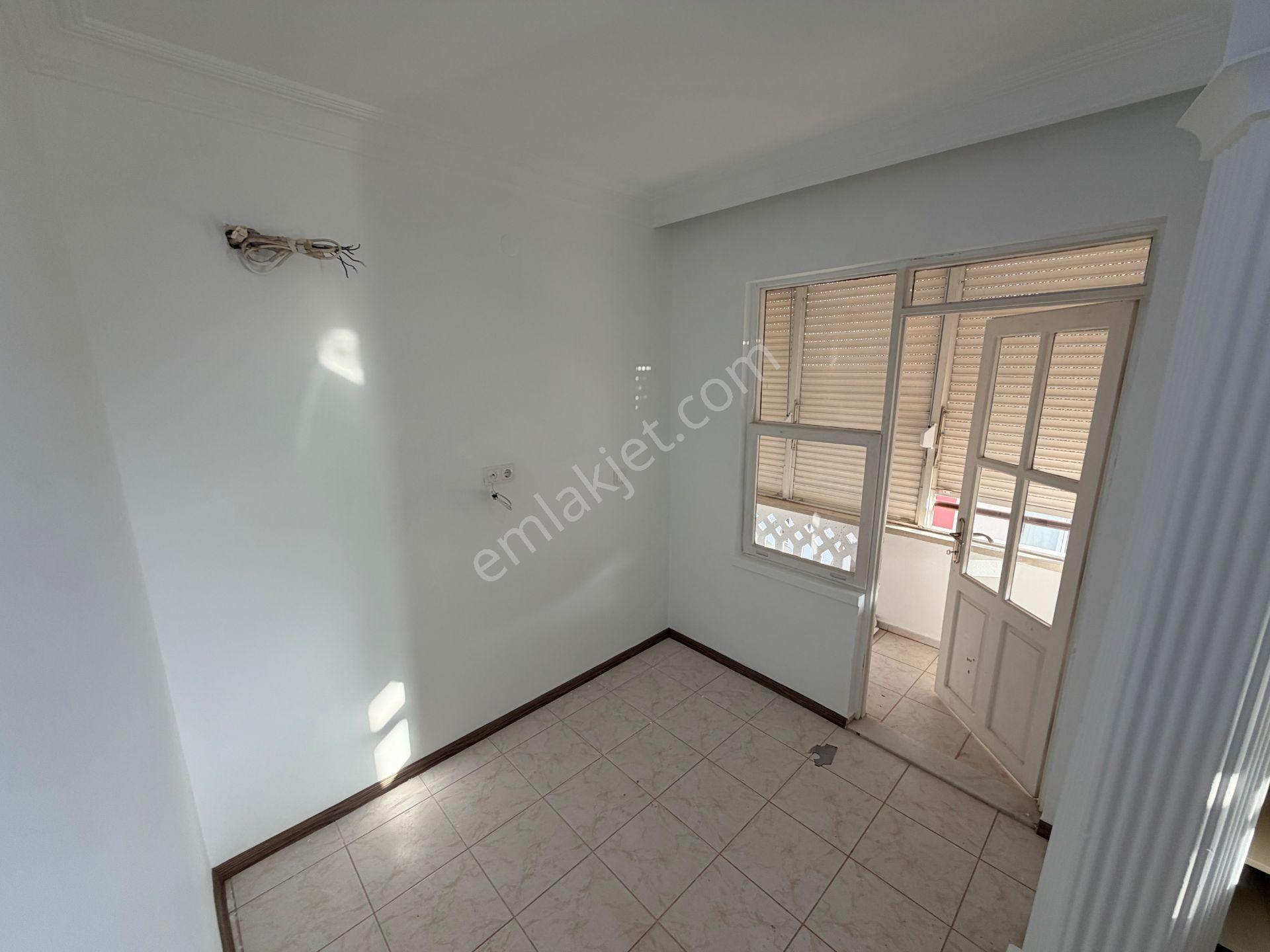 Emlakparktan Saray Mahallesi Hal Kavşağında Düzayak Kiralık 4+1 - Görsel 17