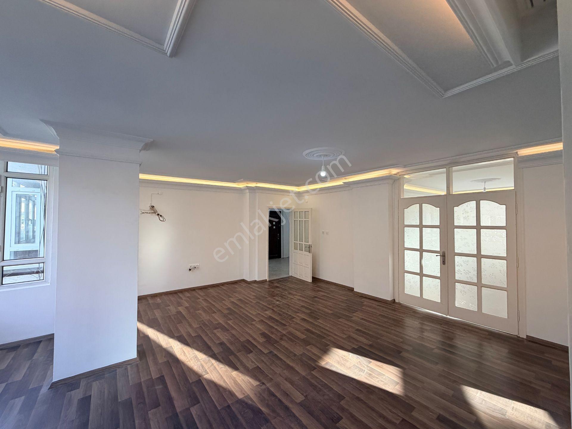 Emlakparktan Saray Mahallesi Hal Kavşağında Düzayak Kiralık 4+1 - Görsel 8