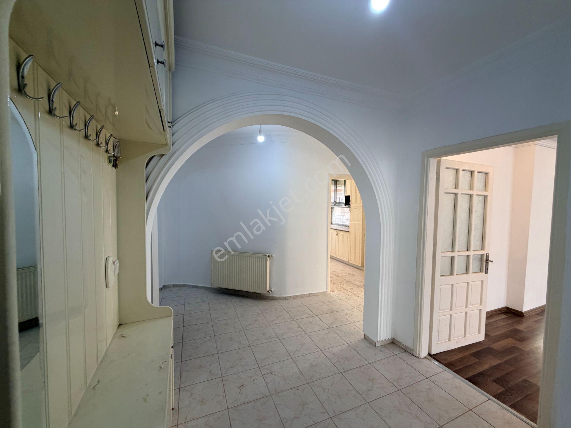 Emlakparktan Saray Mahallesi Hal Kavşağında Düzayak Kiralık 4+1 - Görsel 29