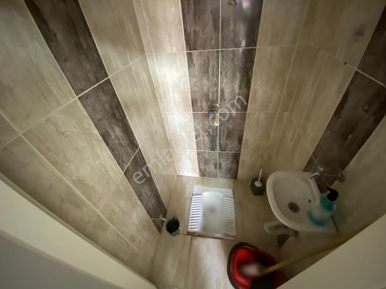 Keçiören Aktepe'de Cadde Üzeri 30m² Kiracılı Satılık Dükkan - Görsel 9