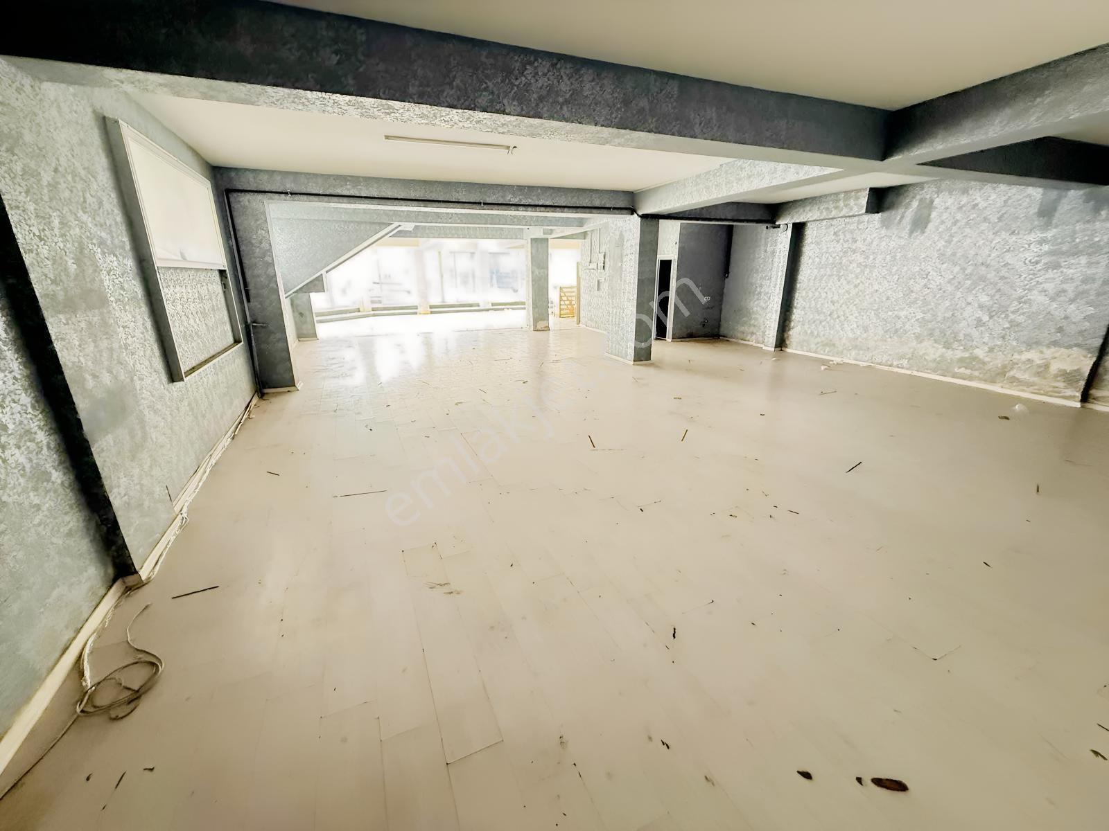 Tek Doğan'dan Kiralık Giriş Dükkan 200m2 Tek Taban - Görsel 11