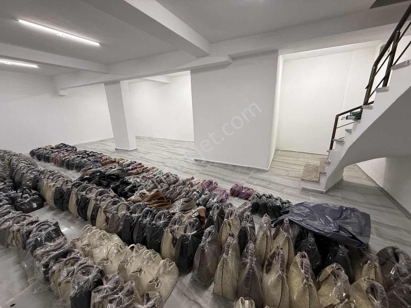 Tek Doğan'dan Veliefendide Satılık 2 Katlı Dükkan 130m2 - Görsel 8