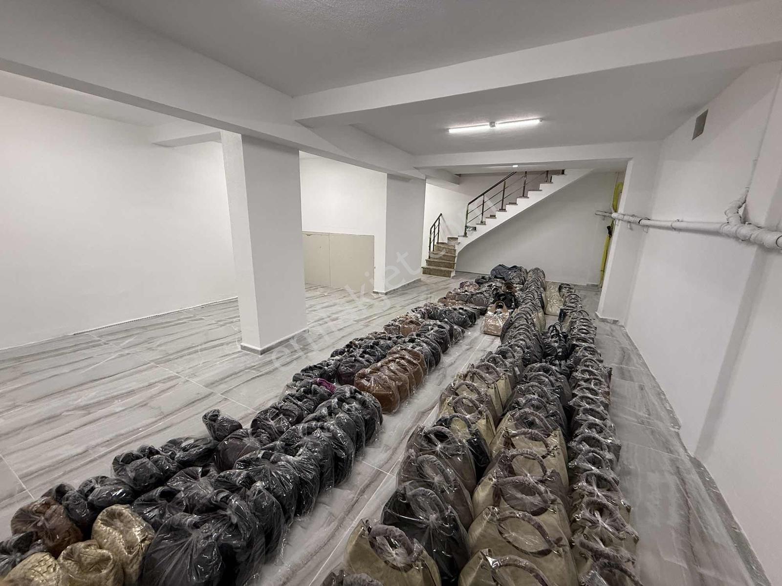 Tek Doğan'dan Veliefendide Satılık 2 Katlı Dükkan 130m2 - Görsel 7