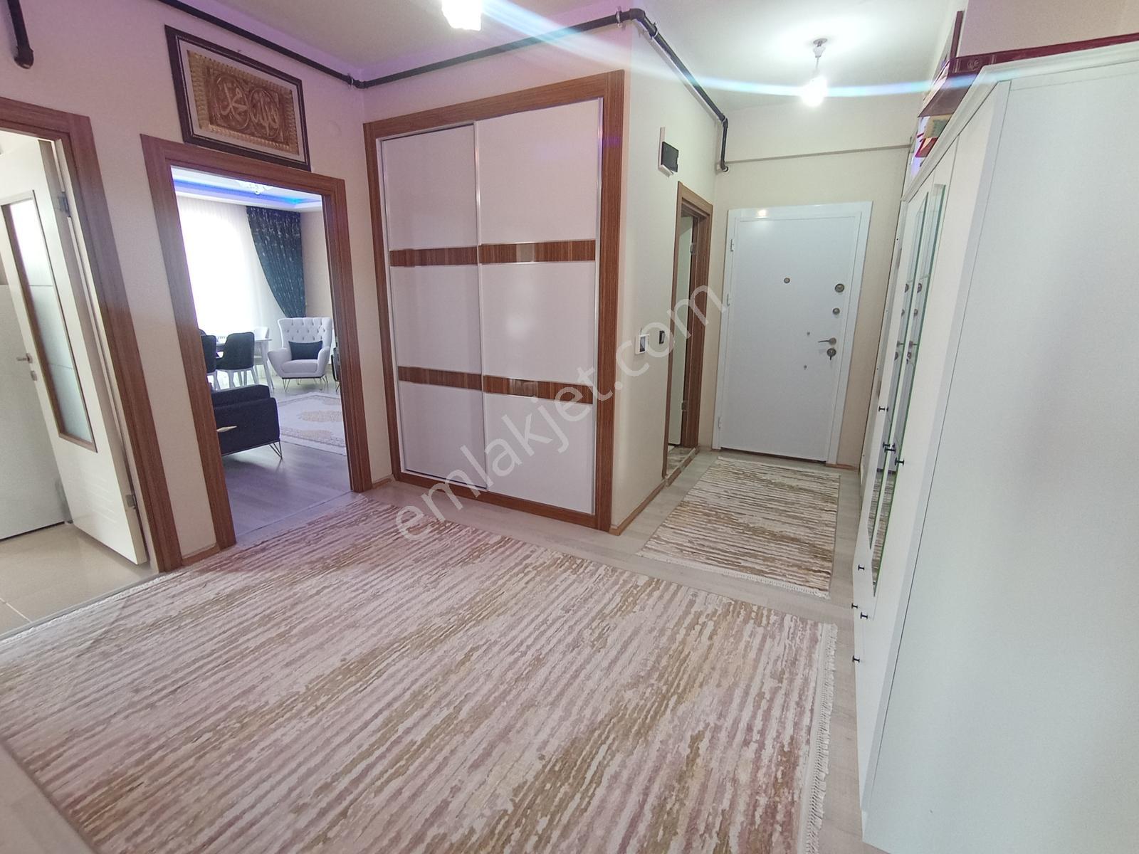 Nevruz Park Civarında 3+1 Bakımlı Daire - Görsel 11