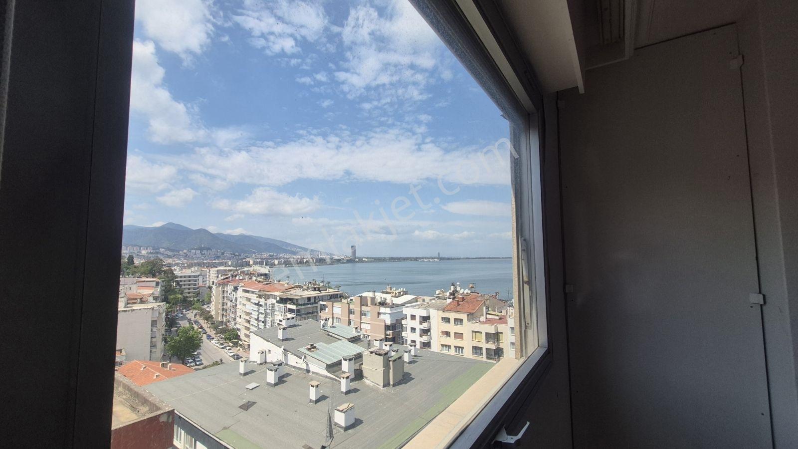 Göztepe Türk Koleji Sokağında Deniz Manzaralı Kiralık 4+1 Daire - Görsel 25
