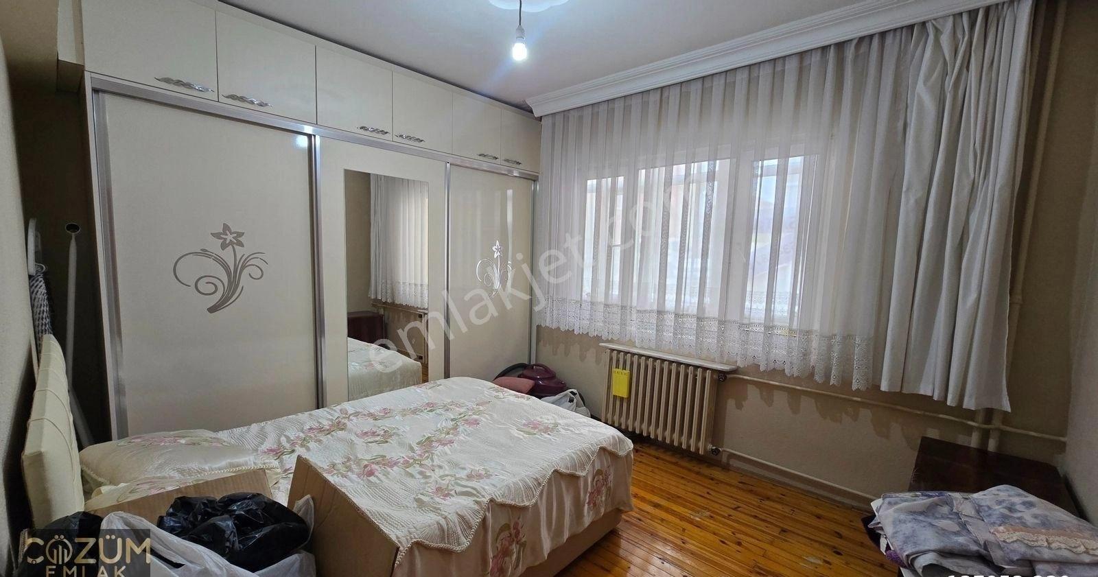 4 Eylül Okullar Bölgesi | Metalciler Sitesinde Satılık 3+1 - Görsel 2