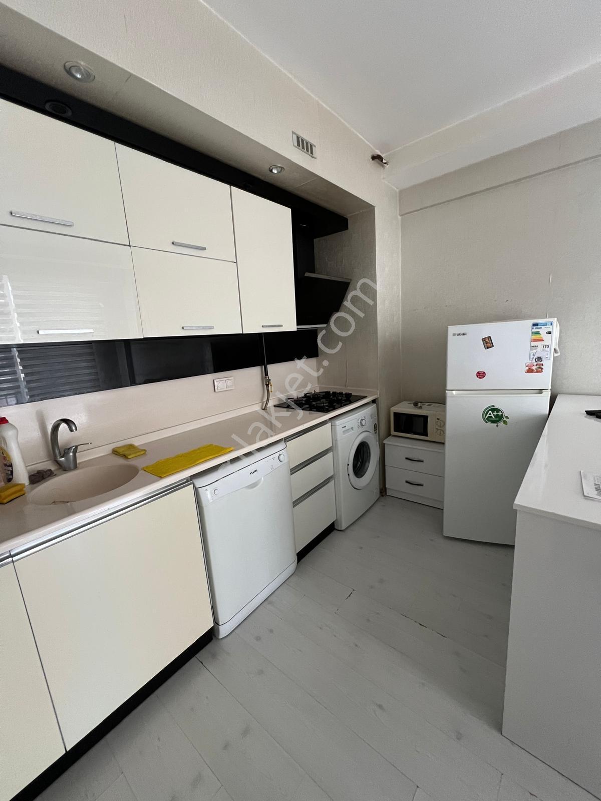 Afyon Özsu Emlak'tan Uydukent Te Eşyalı Kiralık 1+1 Daire - Görsel 4