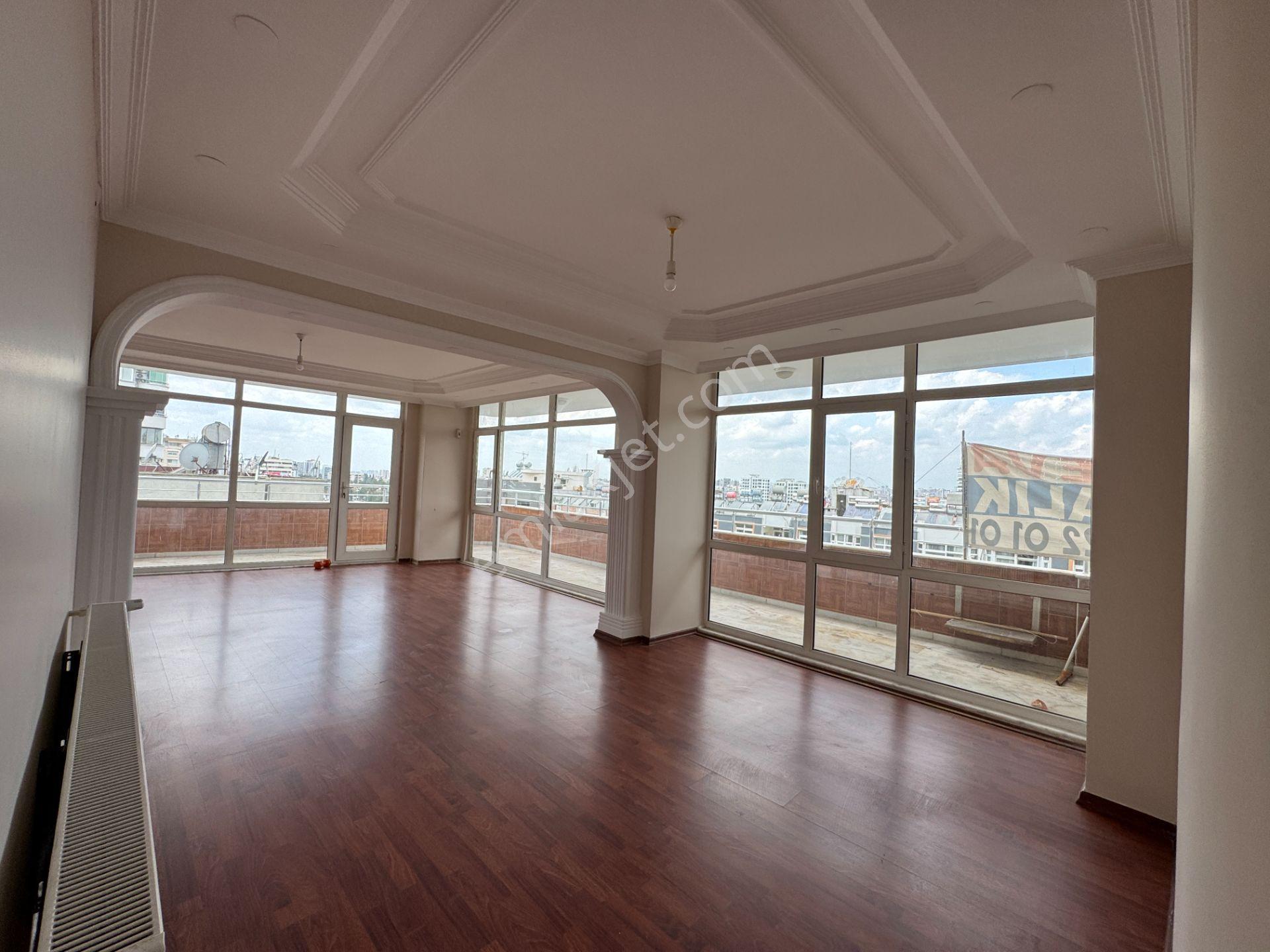 Gazipaşa Blv. 4+1 240 M2 Doğalgaz Kombili Bakımlı Kiralık Daire - Görsel 9
