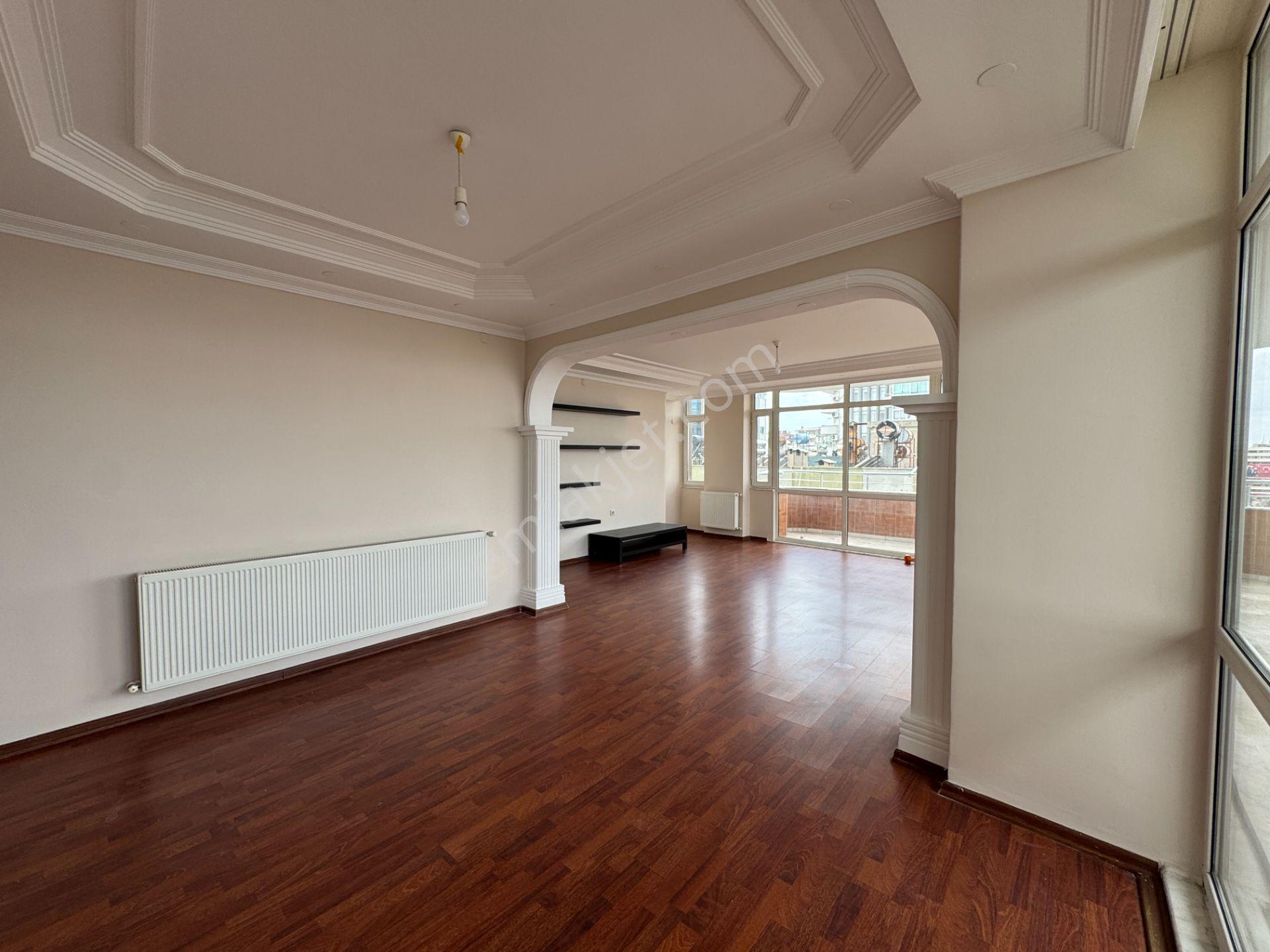 Gazipaşa Blv. 4+1 240 M2 Doğalgaz Kombili Bakımlı Kiralık Daire - Görsel 10