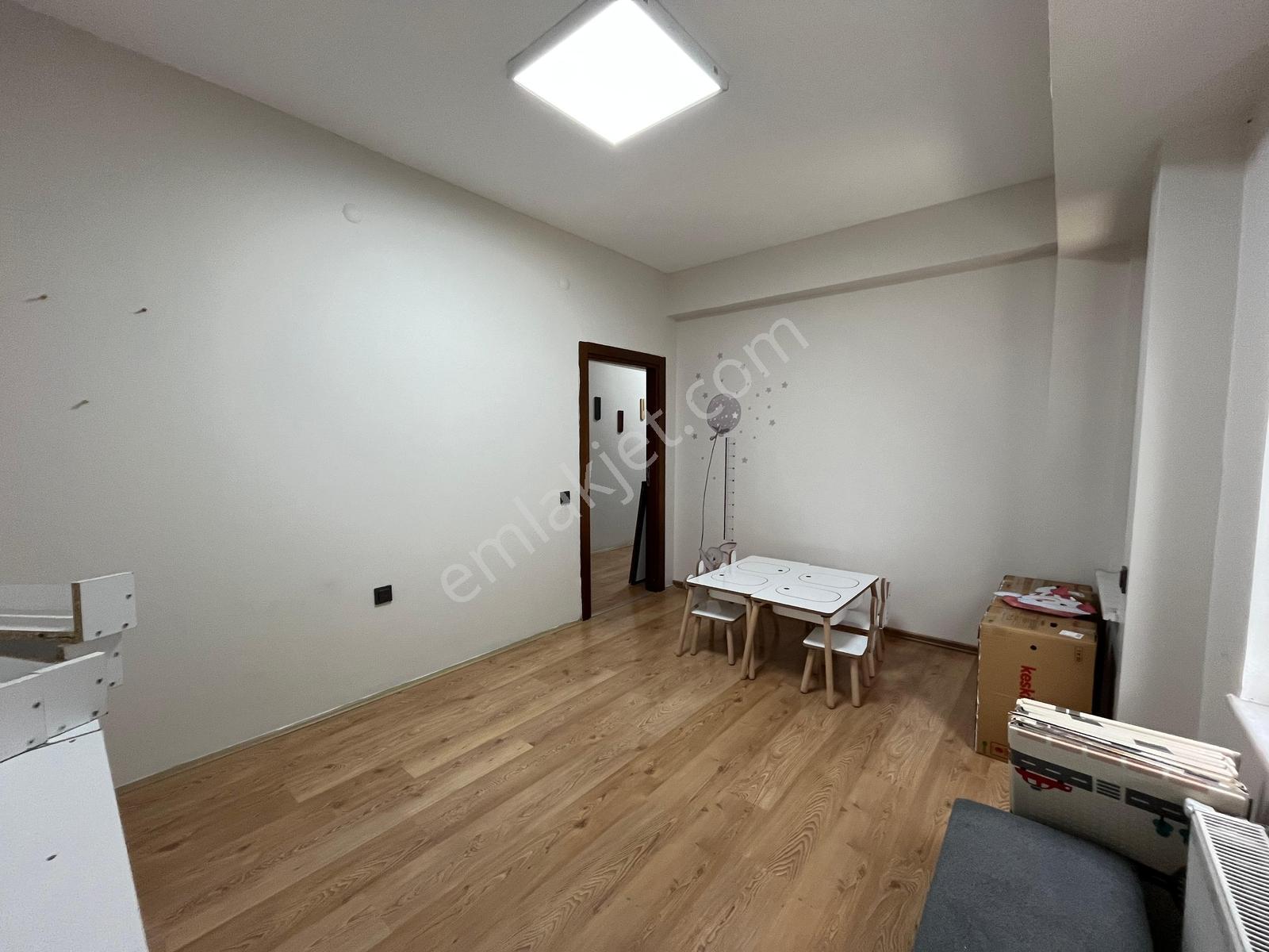 Bess'den İsmet İnönü-1 Bulv. Üzeri Kent Plazada Kiralık 2+1 Ofis - Görsel 10