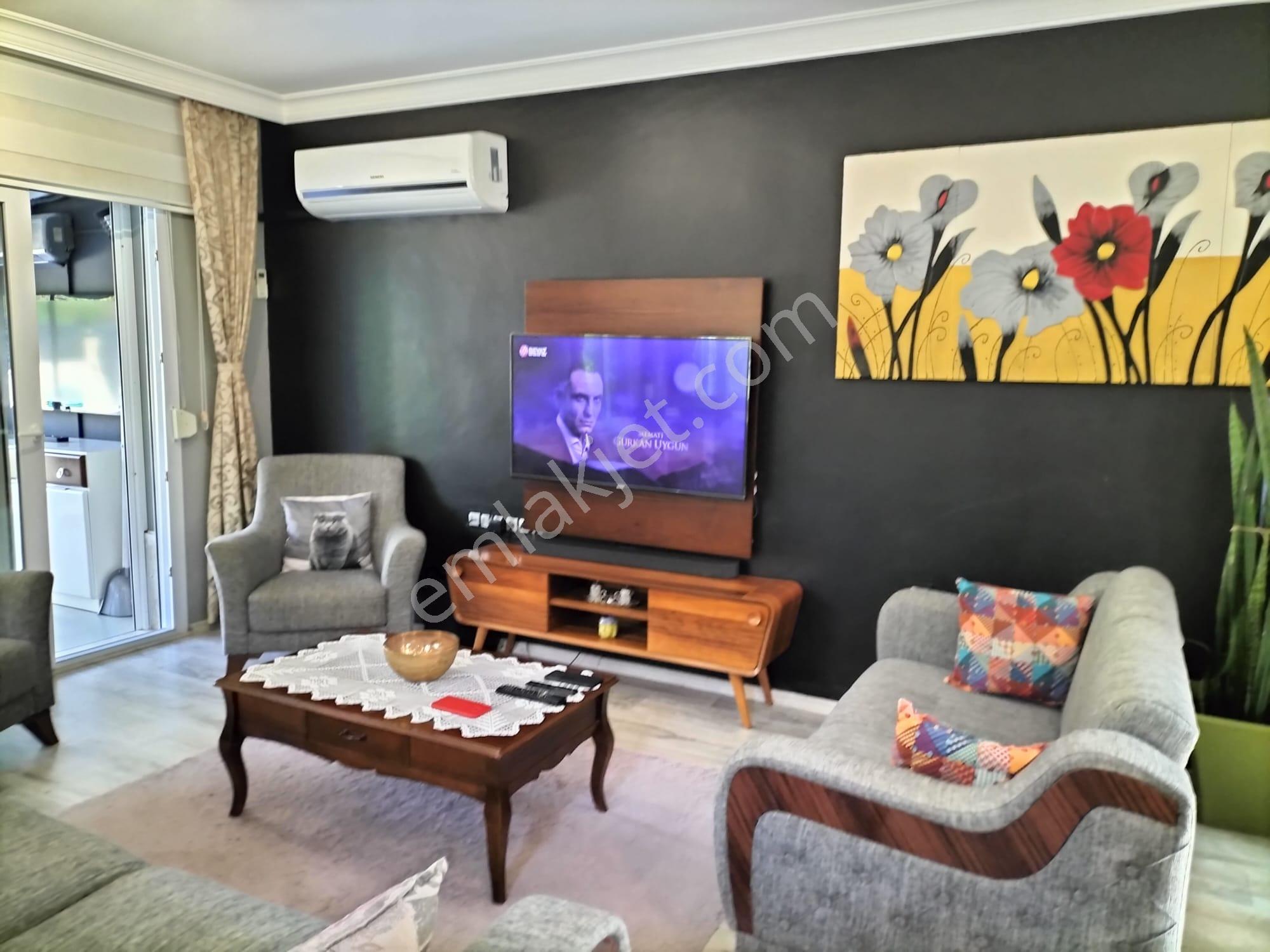 Alaçatı'da Kiralık Müstakil Havuzlu Villa - Görsel 2