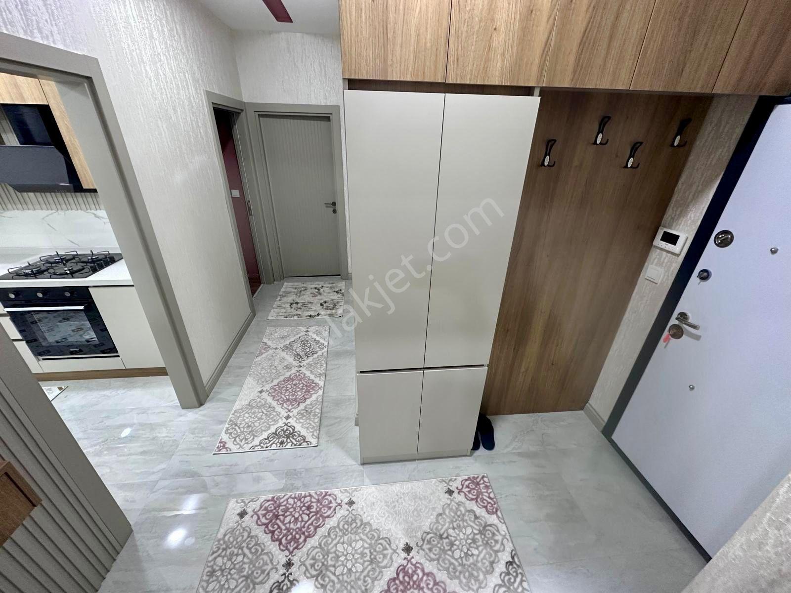 Komple Eşyaları İle Birlikte Lüks 2+1 Geniş - Görsel 21