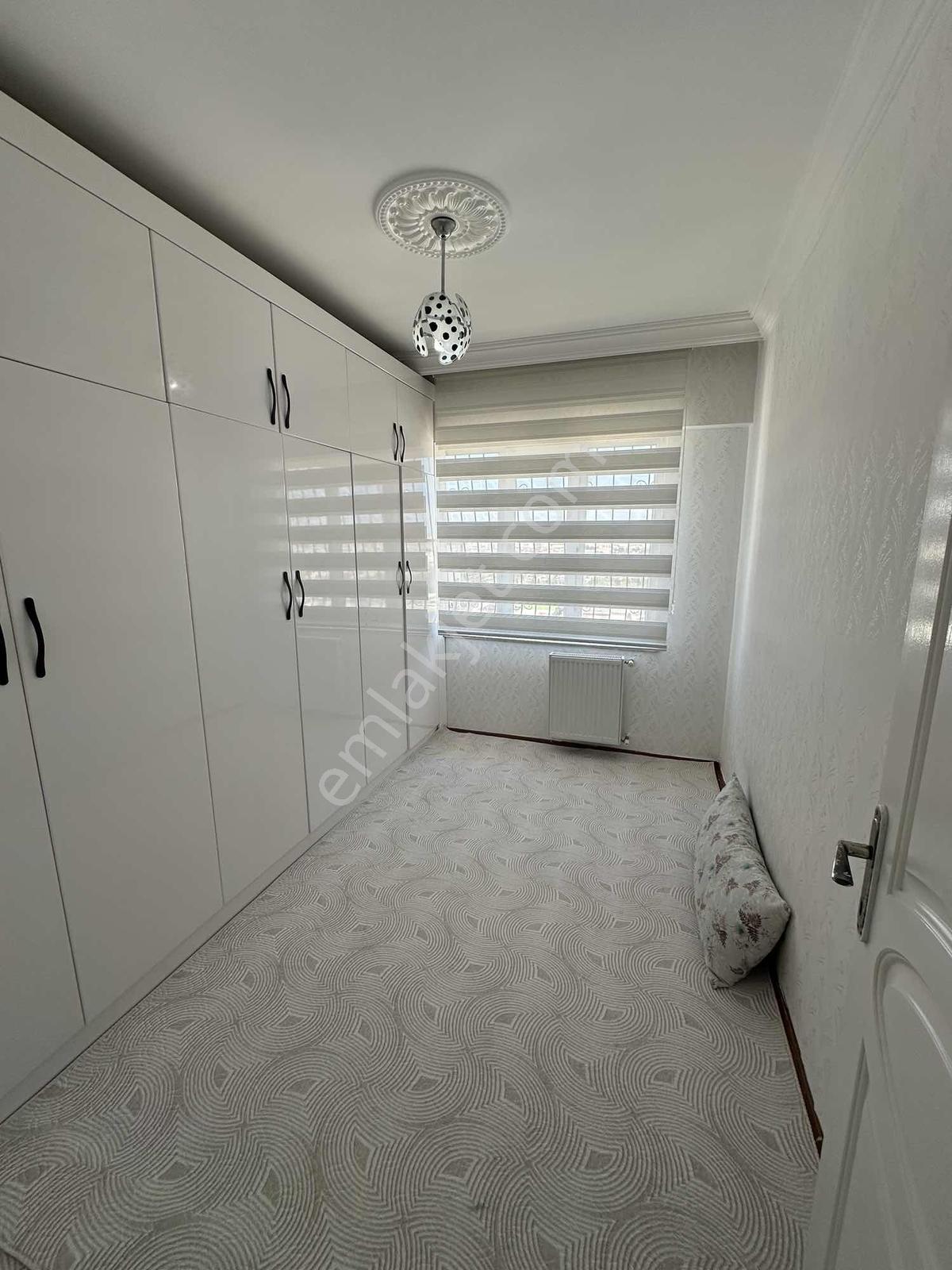 Kareden Seyrantepe Merkezi Lokasyonda Satılık Bakımlı 2+1 Daire - Görsel 26