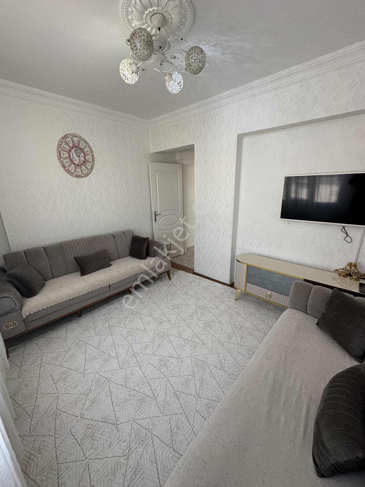 Kareden Seyrantepe Merkezi Lokasyonda Satılık Bakımlı 2+1 Daire - Görsel 31