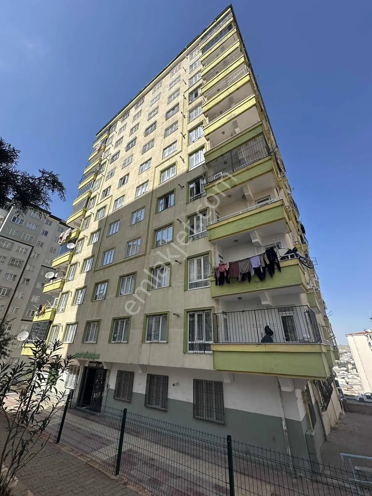 Kareden Seyrantepe Merkezi Lokasyonda Satılık Bakımlı 2+1 Daire