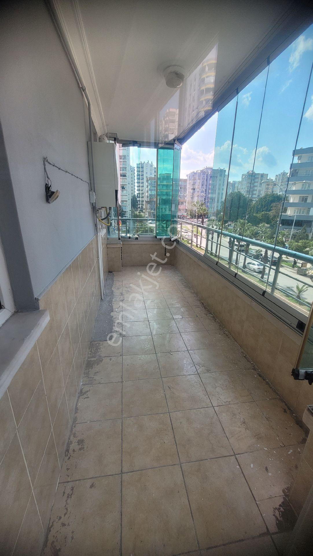 Adana Mahfesığmaz Mahallesi 3 Oda 1 Salon Kombili Kiralık Bulvar Üzeri Daire - Görsel 4