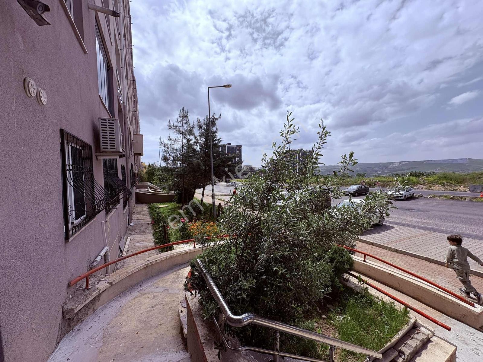 Geylani'den Şanlıurfa Karaköprü Seyrantepede Satılık 3+1 Fırsat - Görsel 13