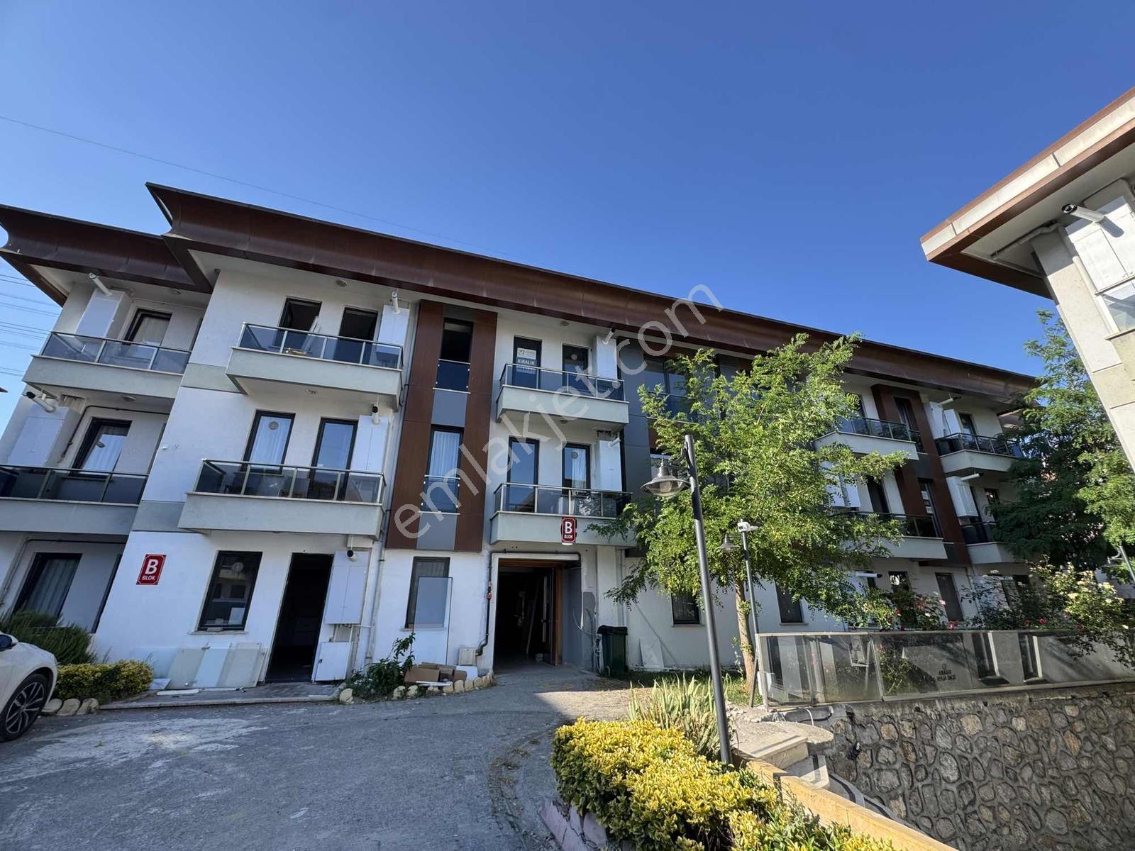 Üniversiteye 10 Dk Full Eşyalı Cadde Üstü Avm Yanı 1+1 Daire! - Görsel 13