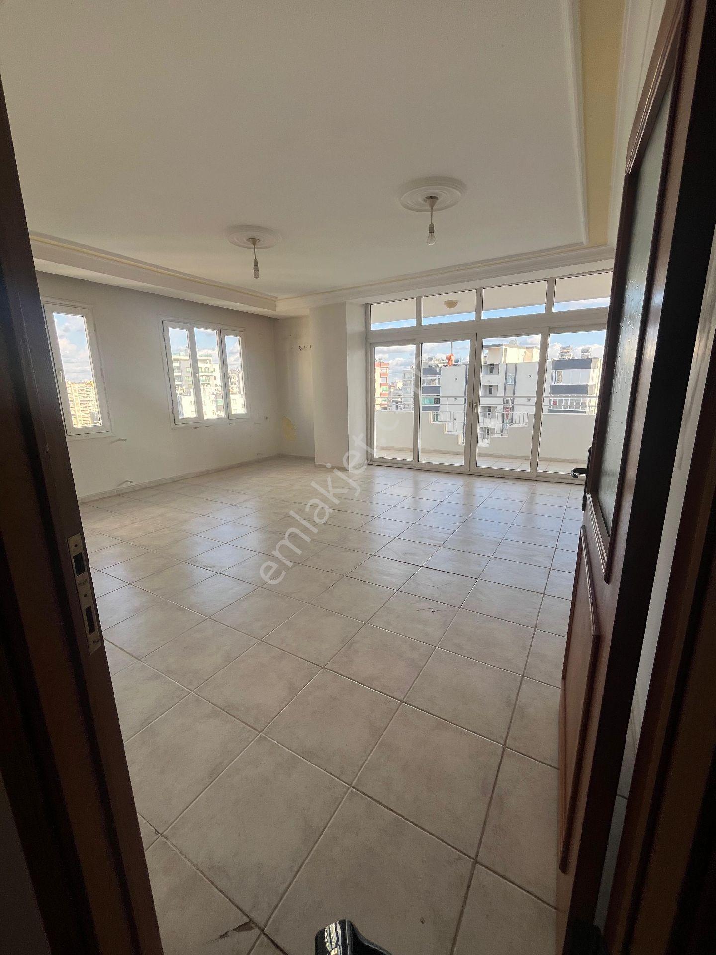 Hayalparkta Geniş Kullanışlı Kapalı Çift Balkon 3+1 - Görsel 14