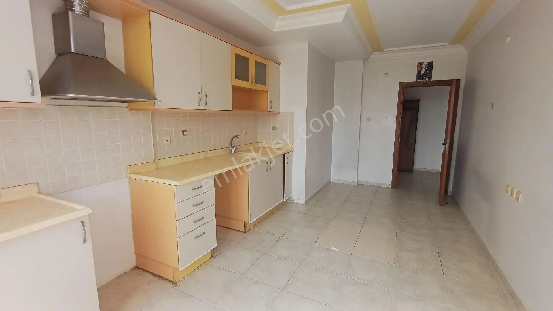 Hayalparkta Geniş Kullanışlı Kapalı Çift Balkon 3+1 - Görsel 3