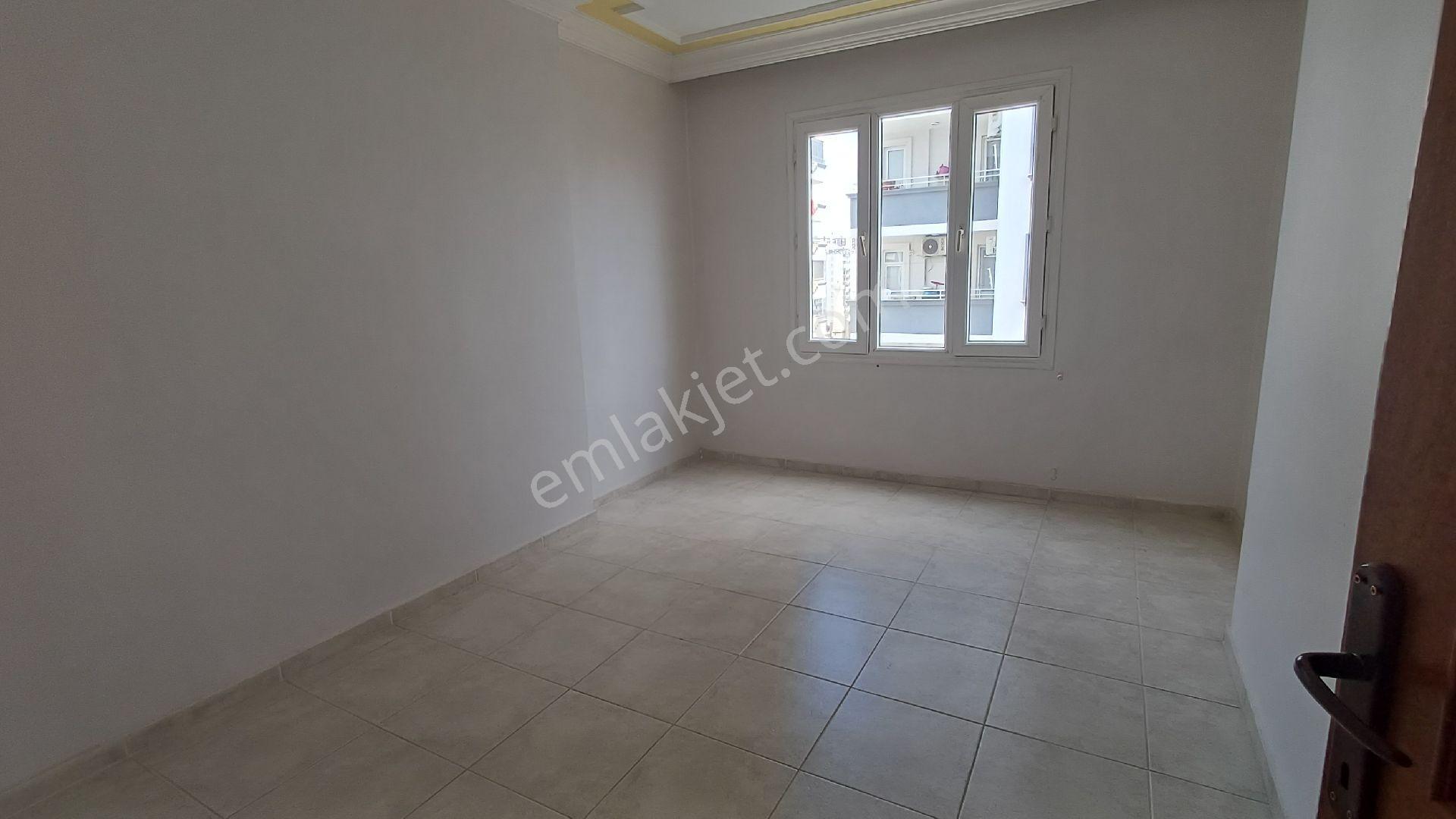 Hayalparkta Geniş Kullanışlı Kapalı Çift Balkon 3+1 - Görsel 9