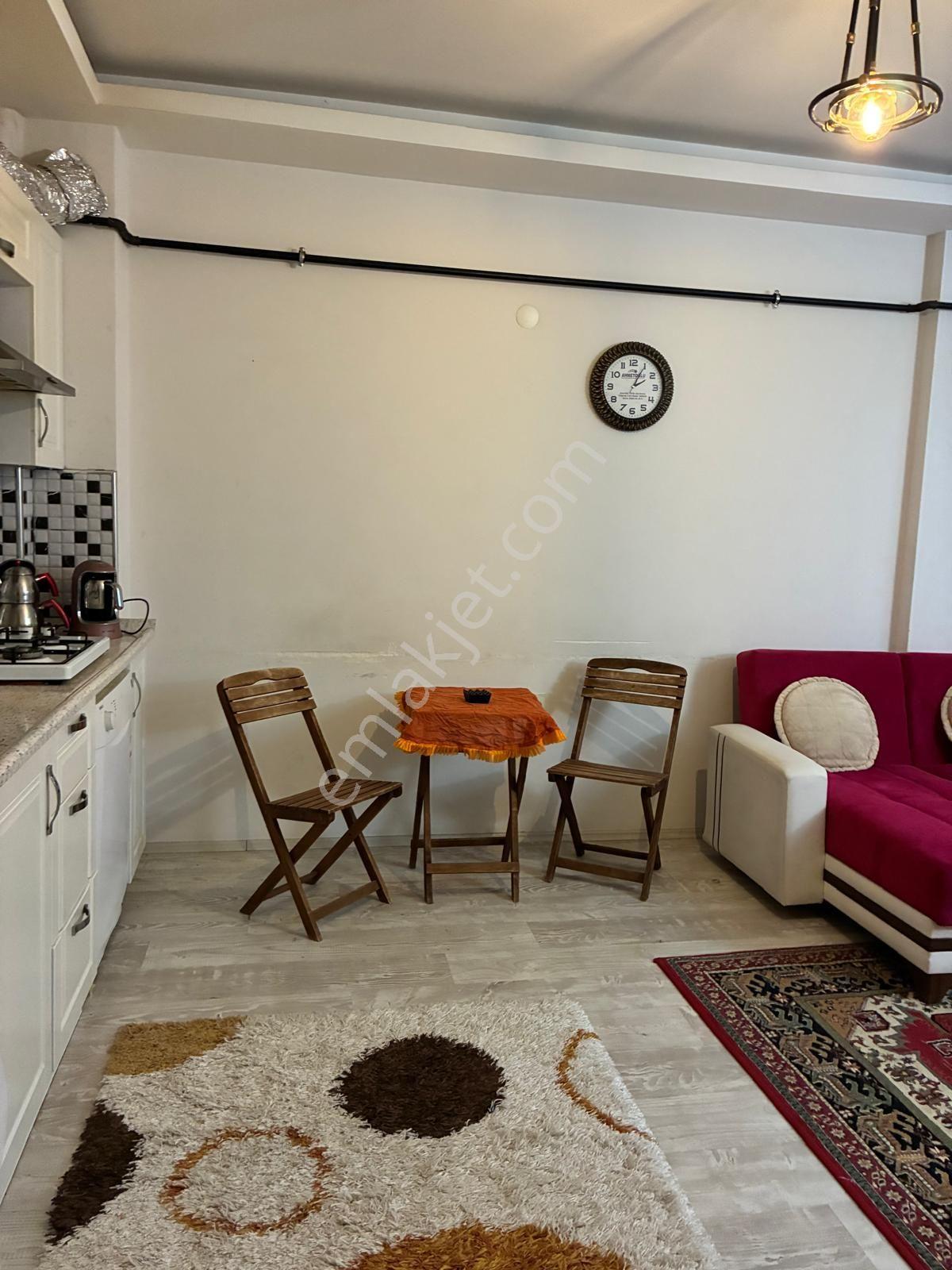 Yeski Emlâk İnşaattan Eşyalı Kiralık 1+1 Daire Atakum Caddeye Cephe - Görsel 10