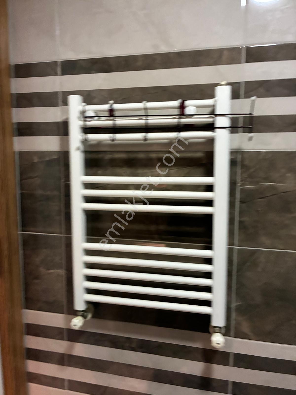 Yeski Emlâk İnşaattan Eşyalı Kiralık 1+1 Daire Atakum Caddeye Cephe - Görsel 15