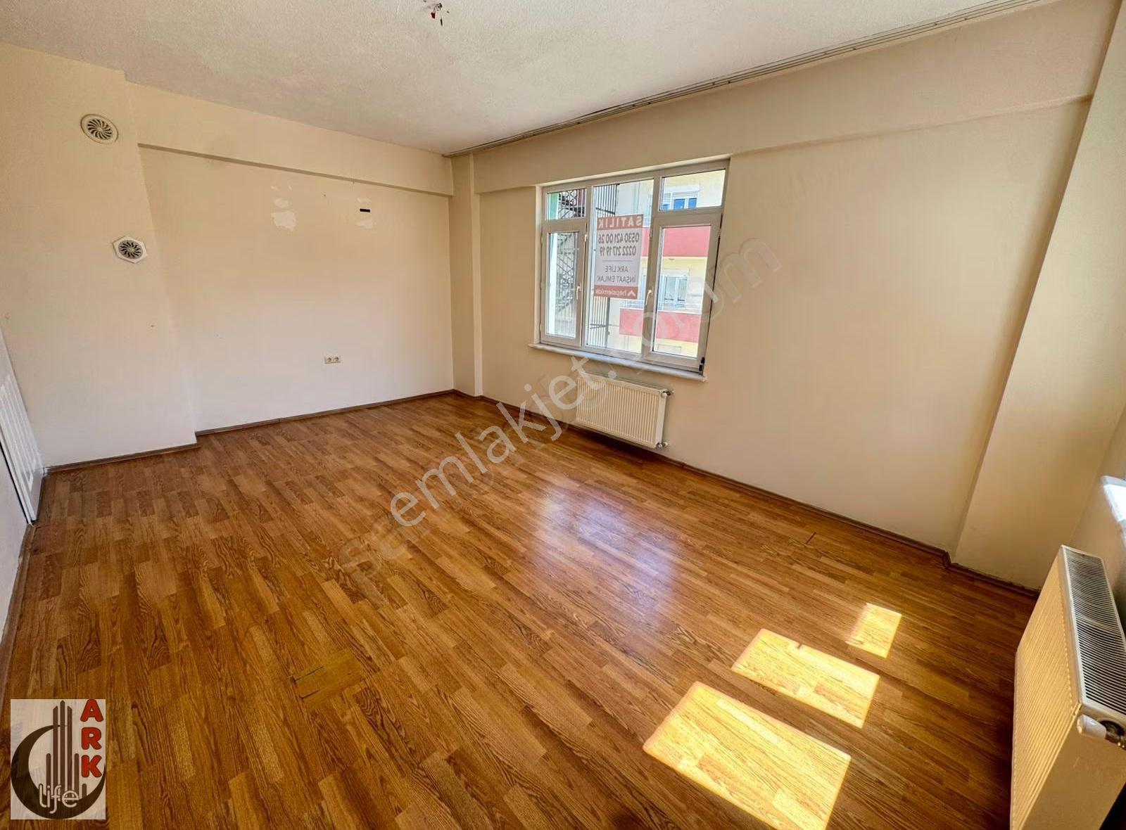 Ark Life'dan Emek Mah.ertaş Cad.yakını 130m² Fırsat 3+1 Daire - Görsel 7