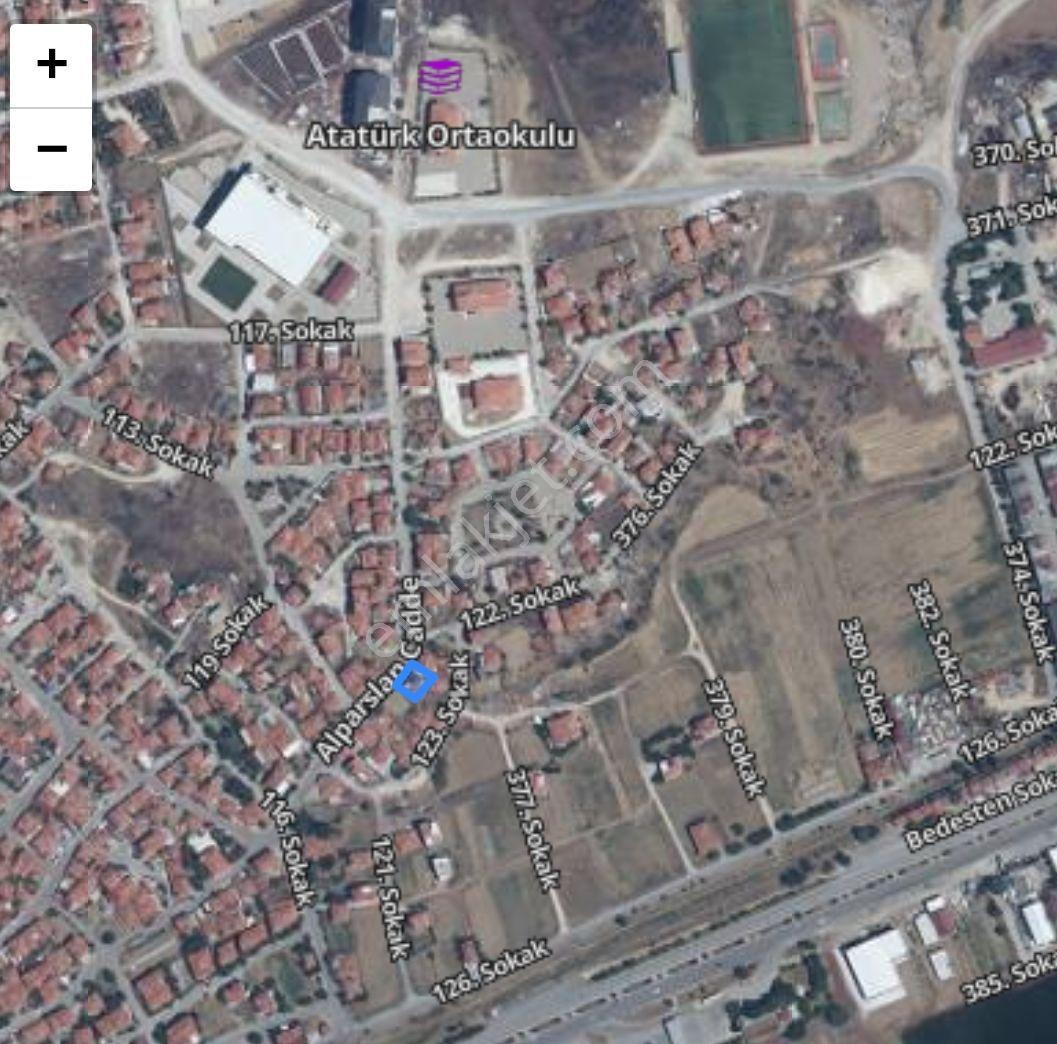Satılık 323 M² Arsa İçinde Müstakil Ev – 3 Kat İmarlı – Merkezi Konum - Görsel 6