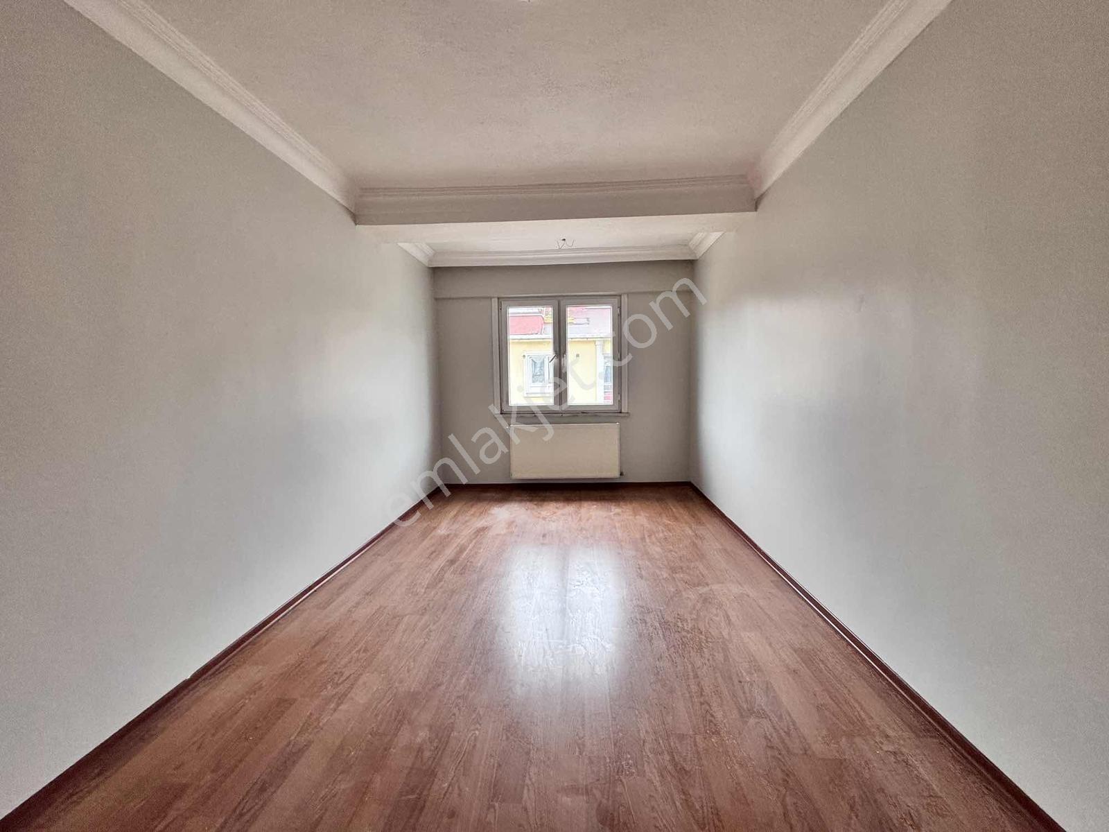 Ümraniye Çakmakta Metroya Komşu Kiralık 3+1 Ara Kat Daire - Görsel 11