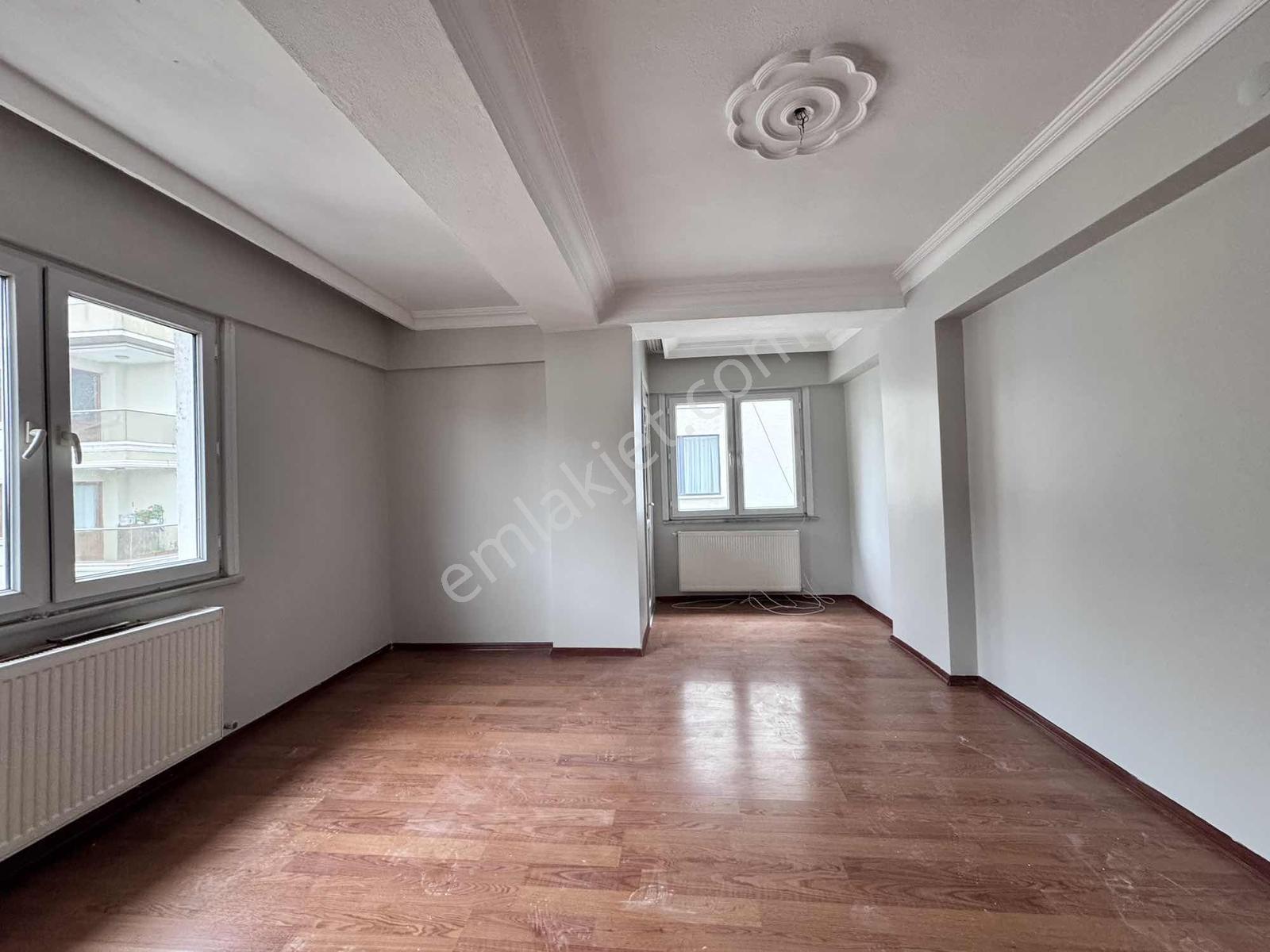 Ümraniye Çakmakta Metroya Komşu Kiralık 3+1 Ara Kat Daire - Görsel 4