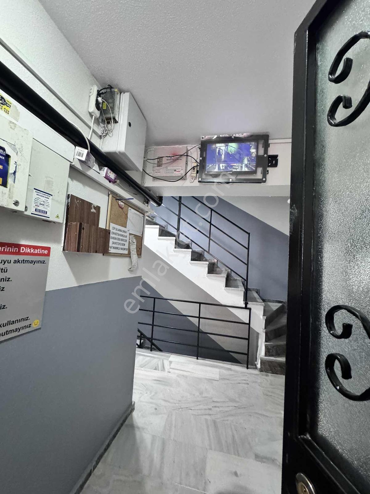 Ümraniye Çakmakta Metroya Komşu Kiralık 3+1 Ara Kat Daire - Görsel 21