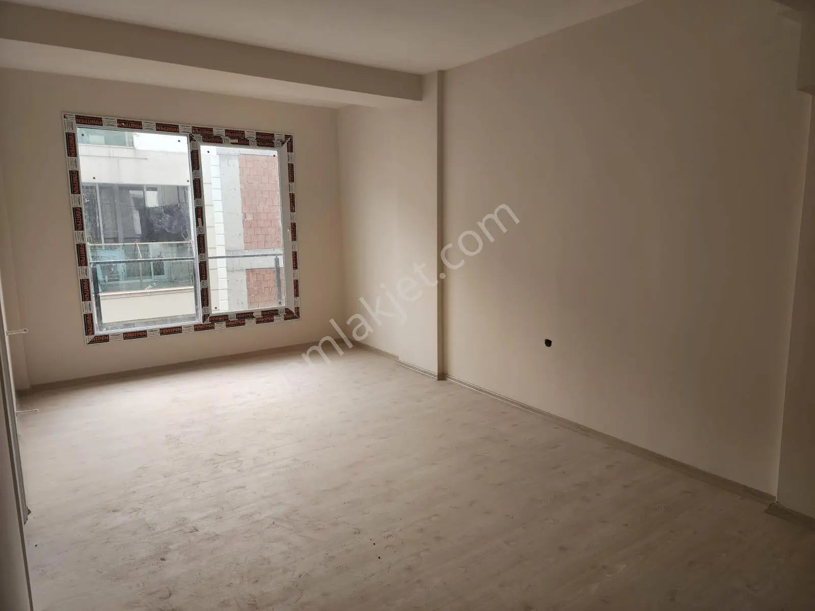 Yeni Girneye Çok Yakın 2+1 Teras Dubleks Satılık Daire