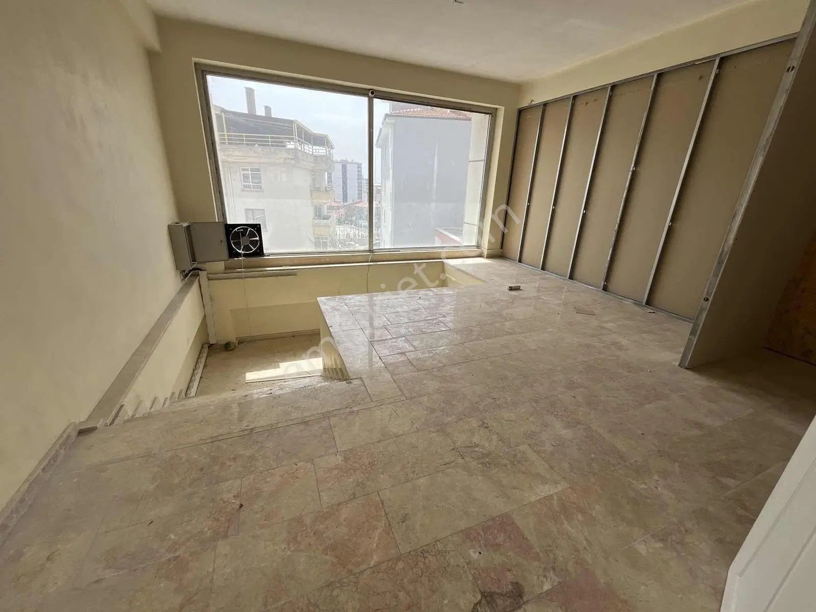 Şentepe Cadde Üzerinde 1'200 M2 İki Katlı Kiralık Dükkan .. - Görsel 27