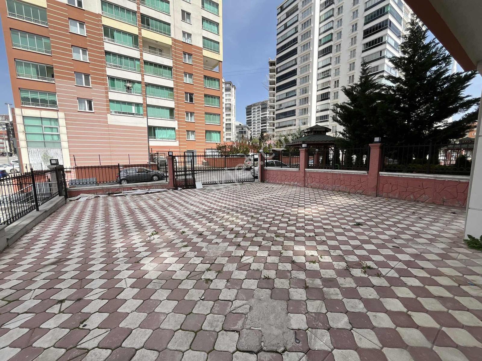 Şentepe Cadde Üzerinde 1'200 M2 İki Katlı Kiralık Dükkan .. - Görsel 23